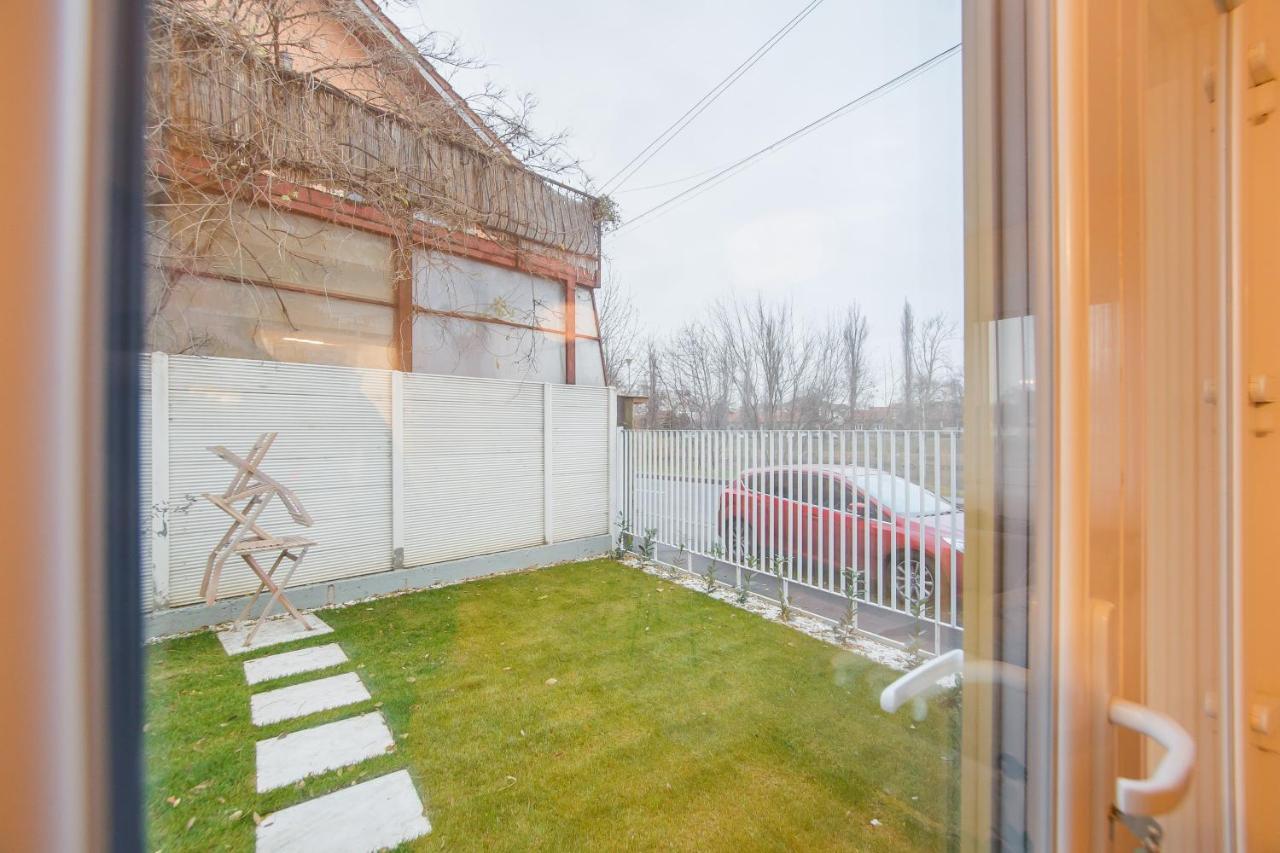 Urban Garden By Waterview Apartman Nagyvárad Kültér fotó